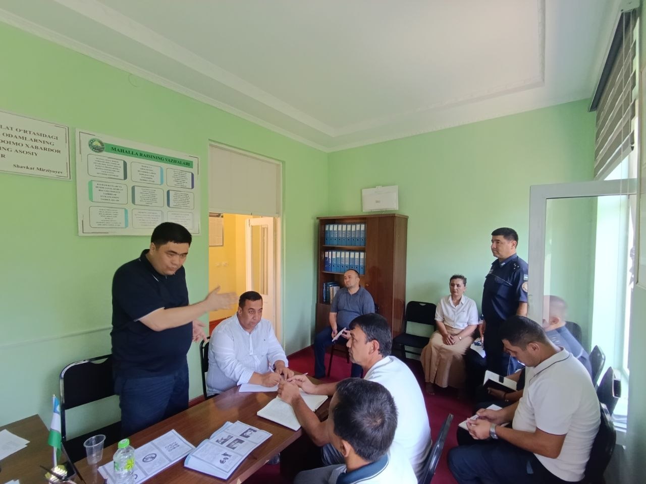 U. Qobilov va D. Sultonov tomonidan Samarqand viloyati Jomboy tumanining “yashil” toifadagi “Zarafshon” mahallasida kriminogen vaziyatga ta’sir etuvchi omillar hamda xavfsiz muhitni ta’minlash bo‘yicha amaliy o‘rganishlar olib borildi.